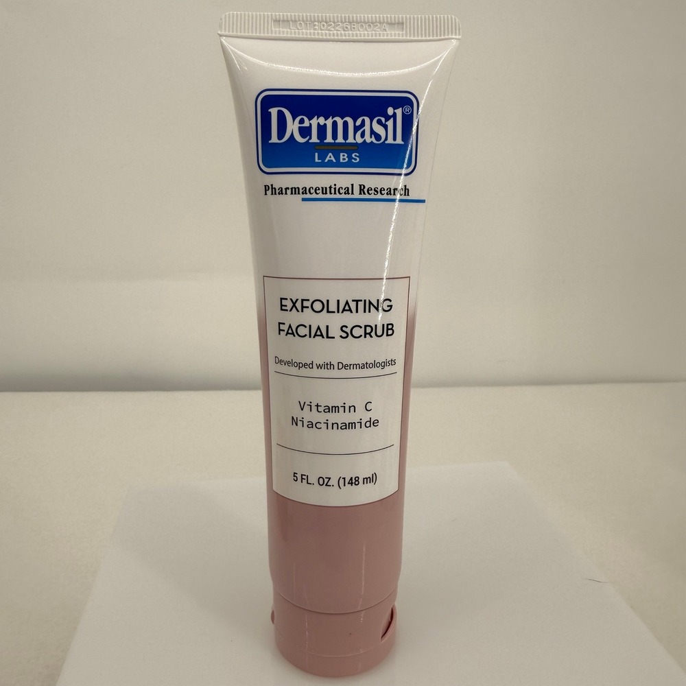 Dermasil Labs Exfoliating Facial Scrub Vitamin C Niacinamide 5oz 148ml New